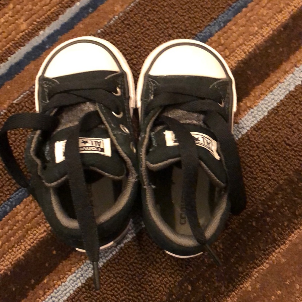 Converse sneakers little kids